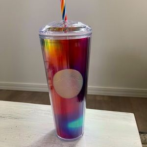 Limited edition Starbucks VENTI tumbler ♥️